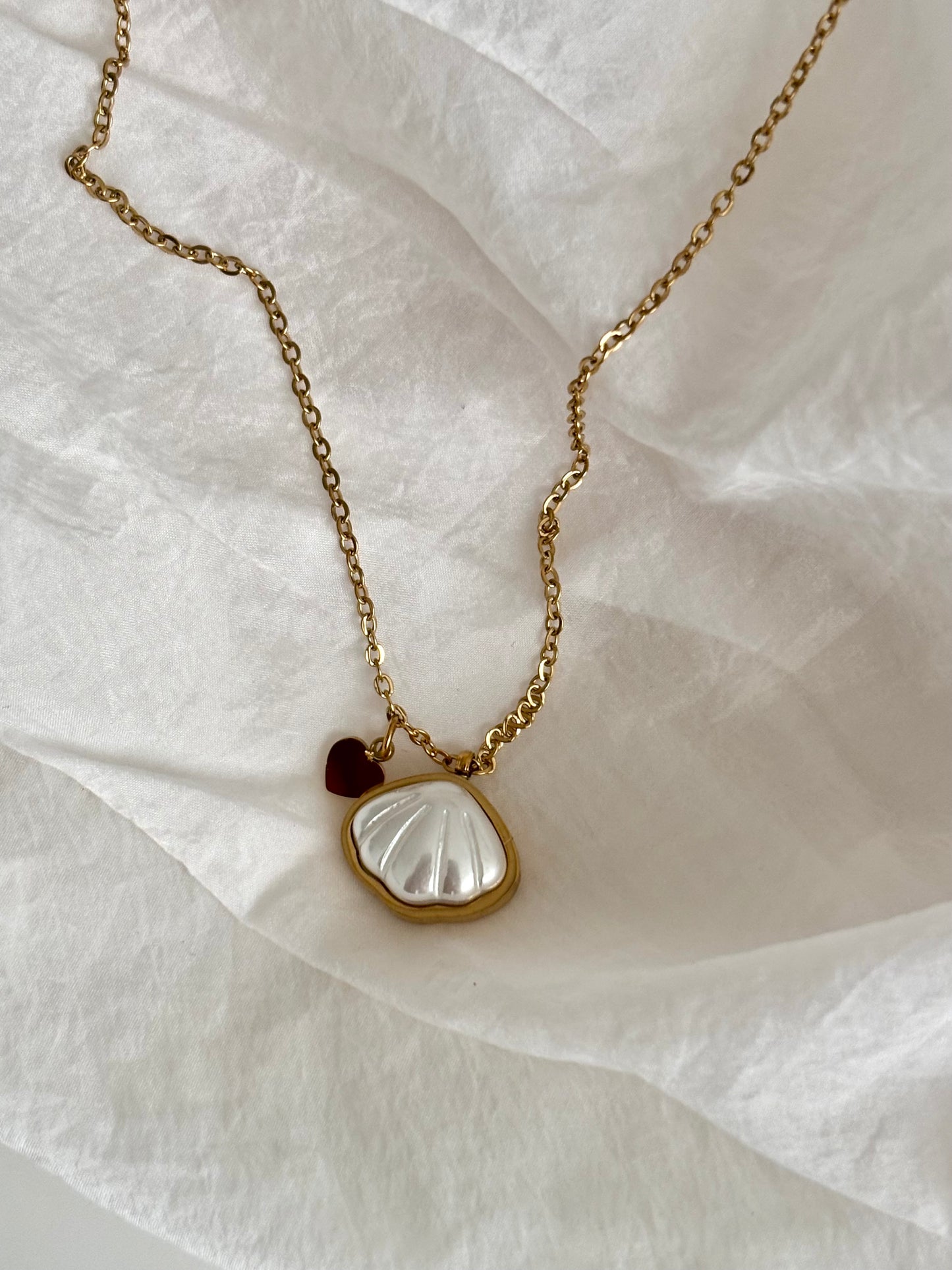 Kaia necklace