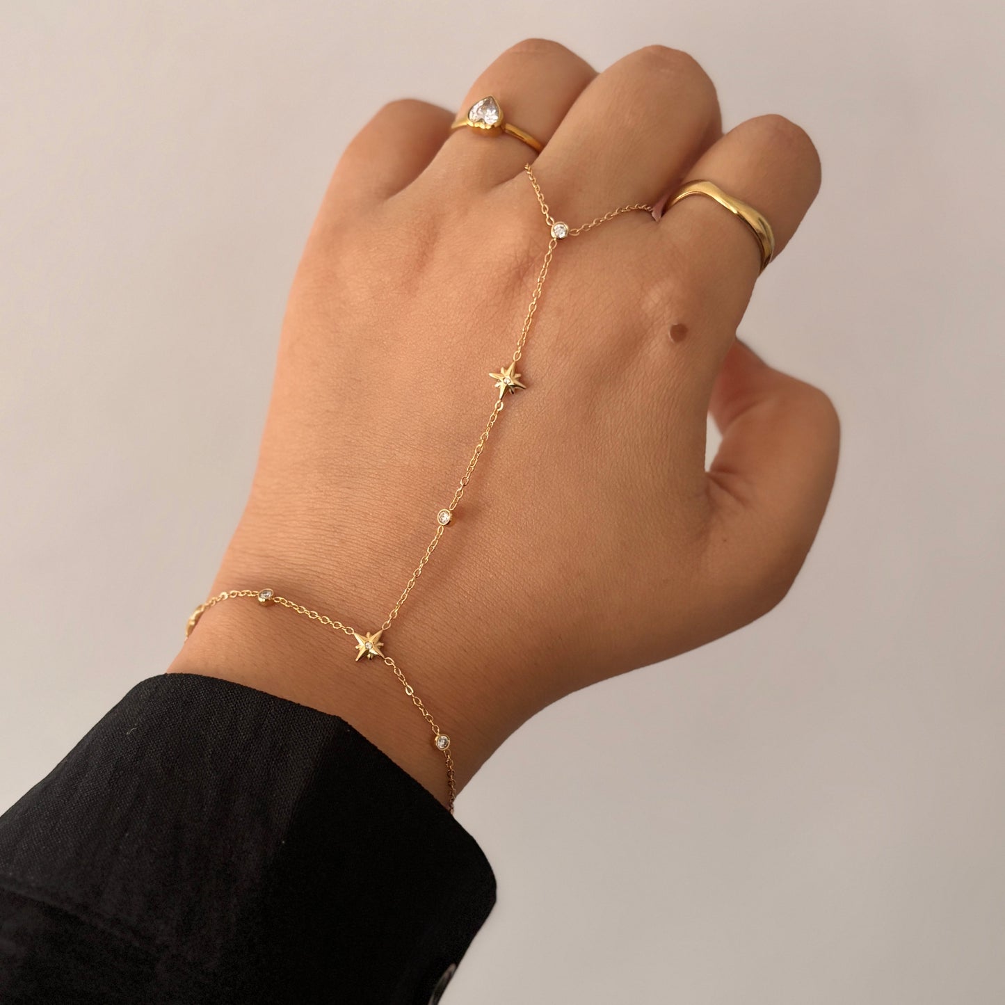 Scarlett Handchain - 18k gold plated