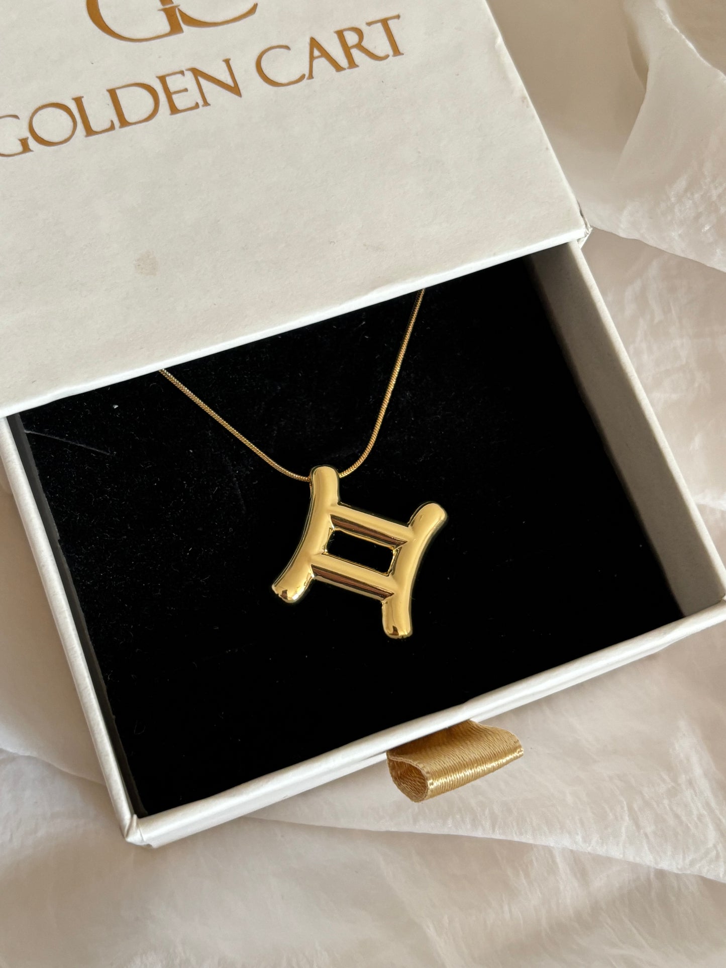 Zodiac necklace: Gemini