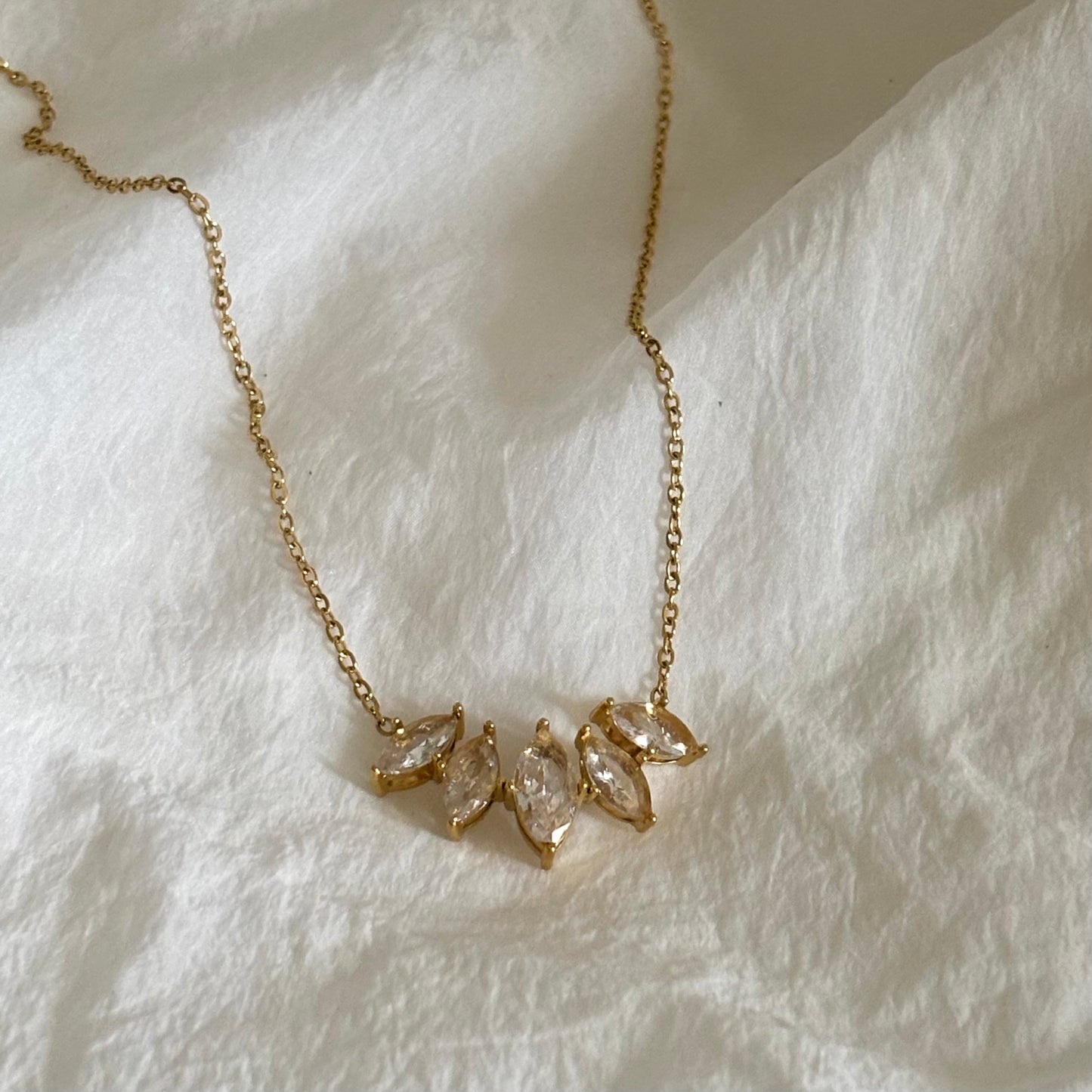 Evelyn necklace