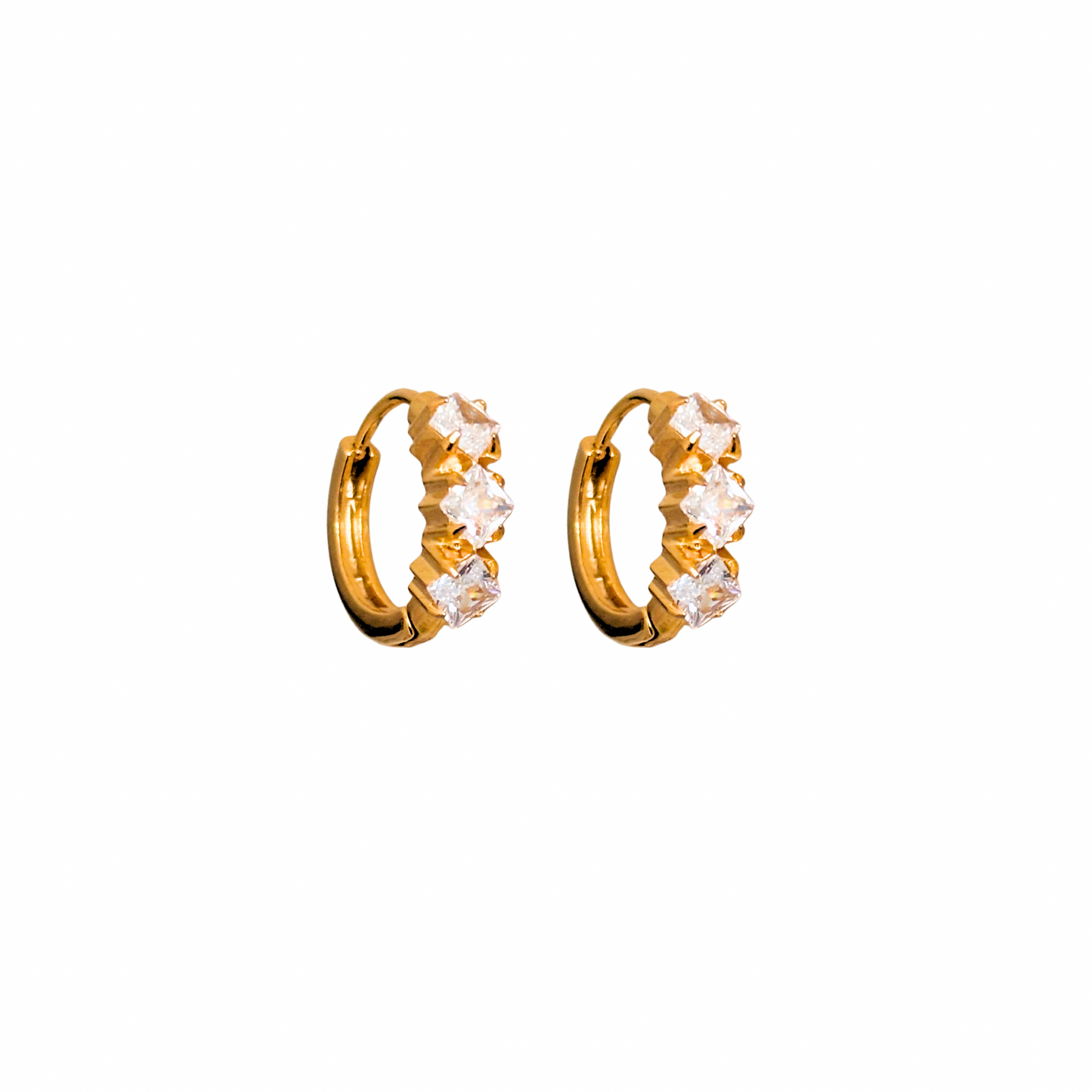 Snowflake huggie earrings - 18k gold plated