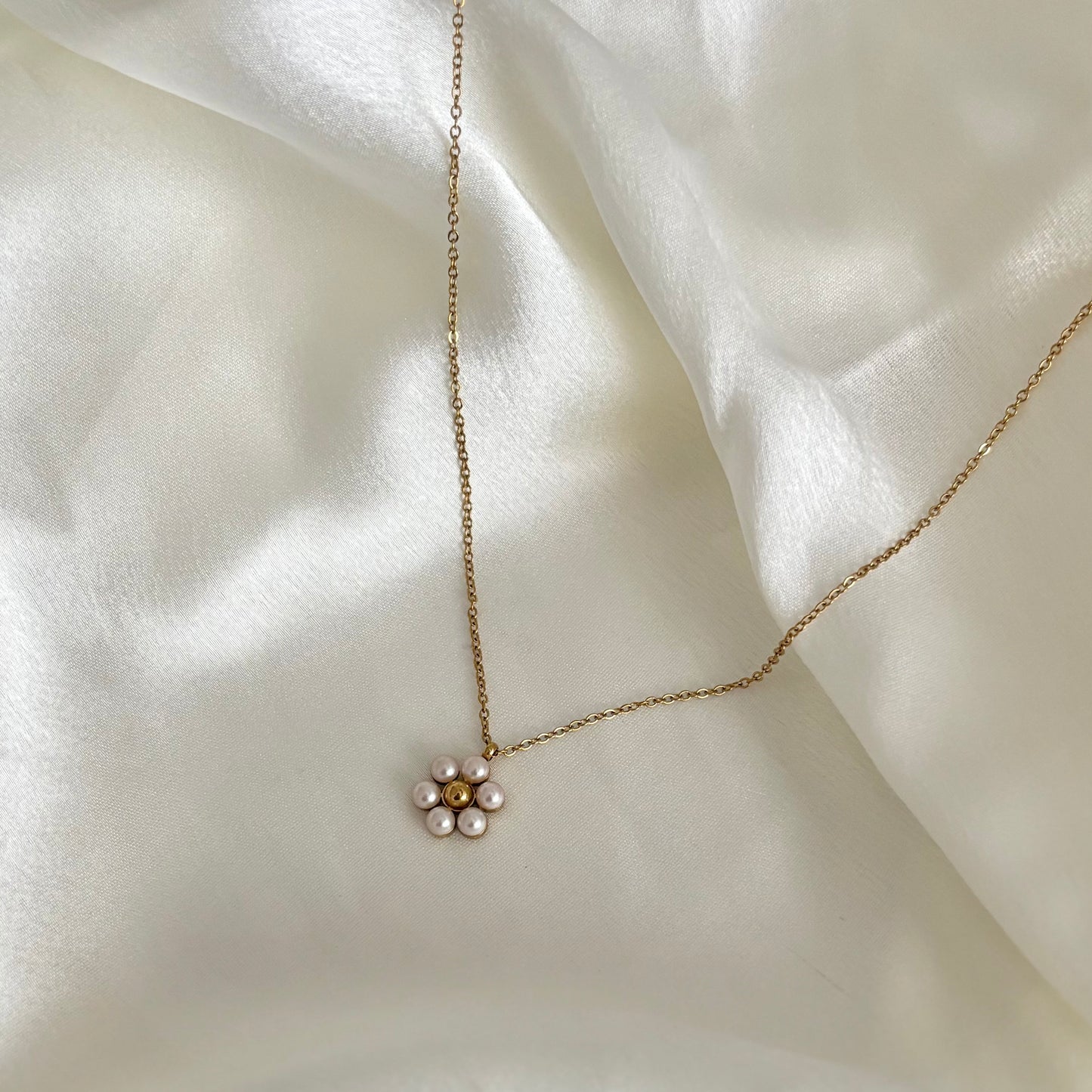 Julie necklace