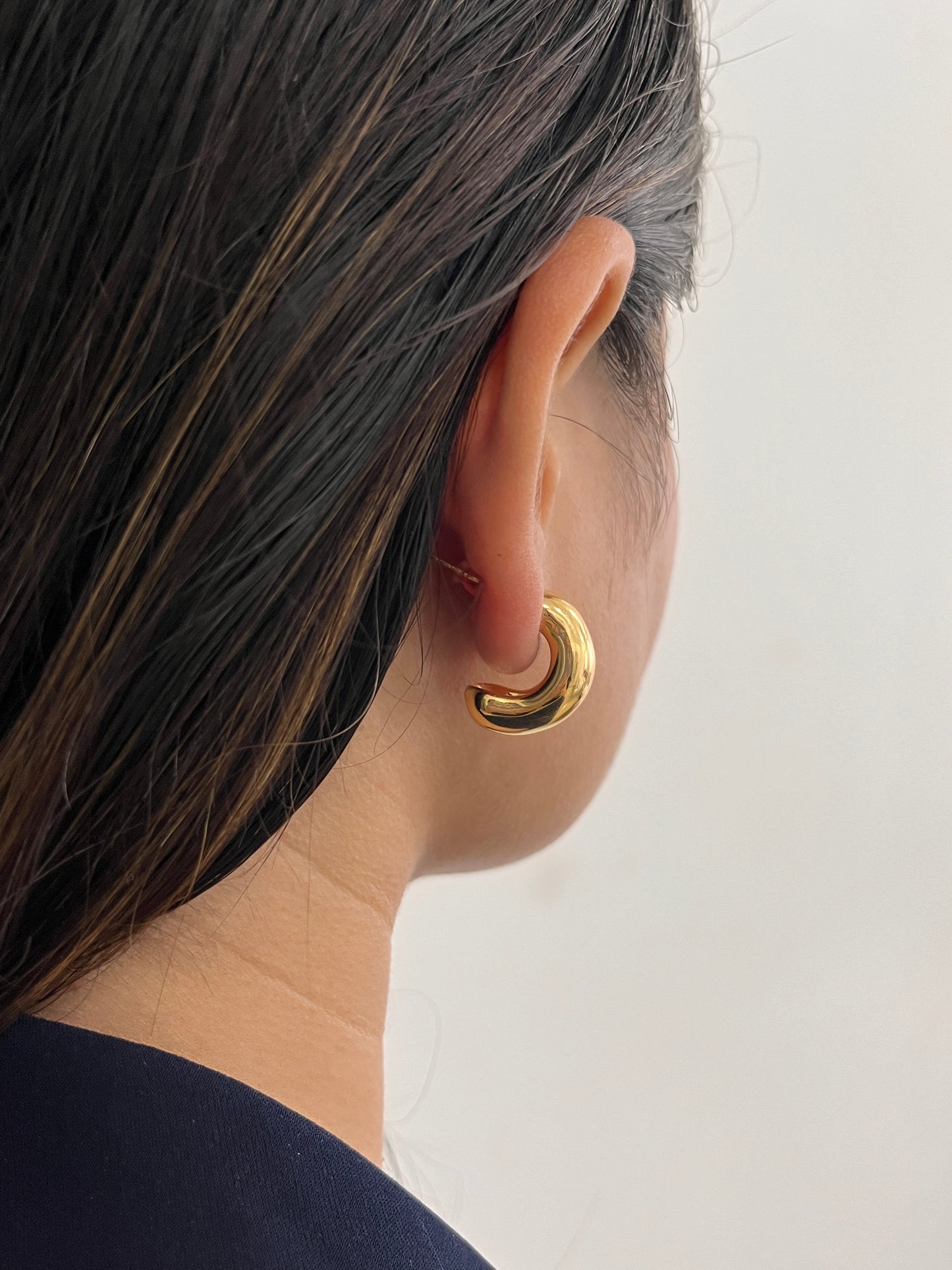 Vera hoops