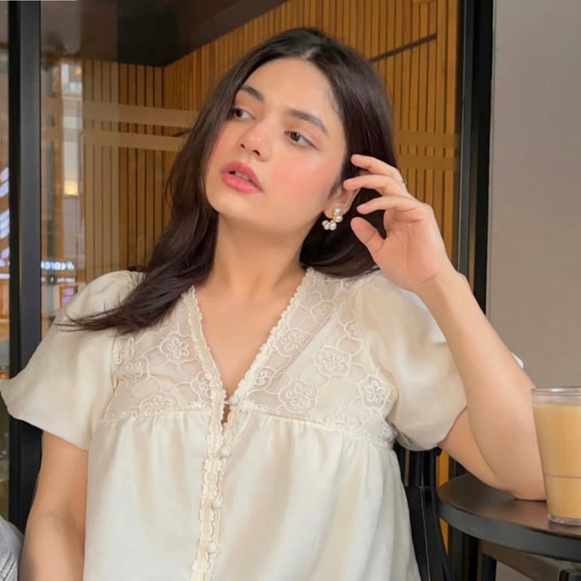 Margo hoops