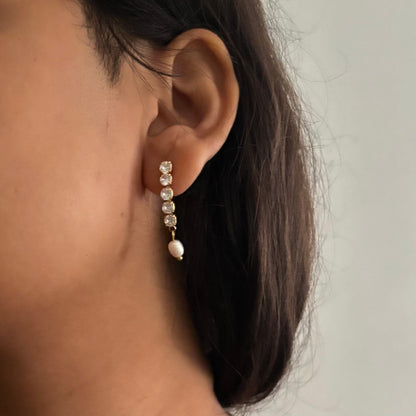 Diva dangler earrings - 18k gold plated