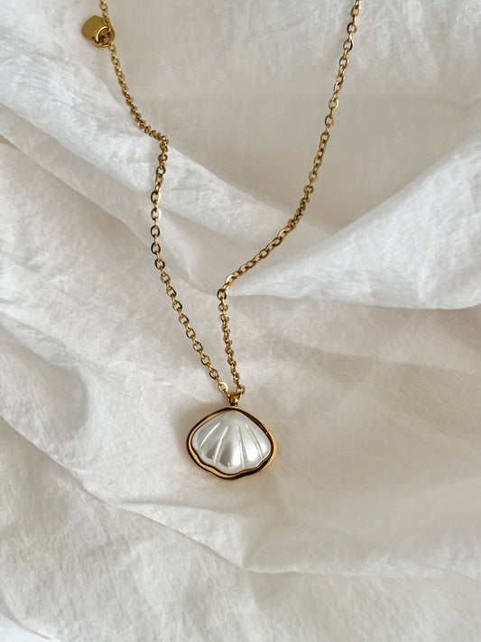 Kaia necklace