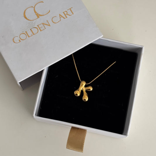 Initial necklace : K