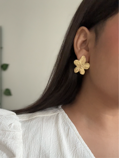 Marigold earrings - 18k gold plated