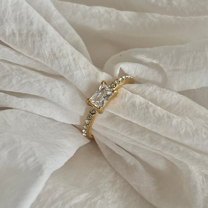 Elena ring - 18k gold plated