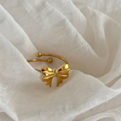 Bow ring - 18k gold plated