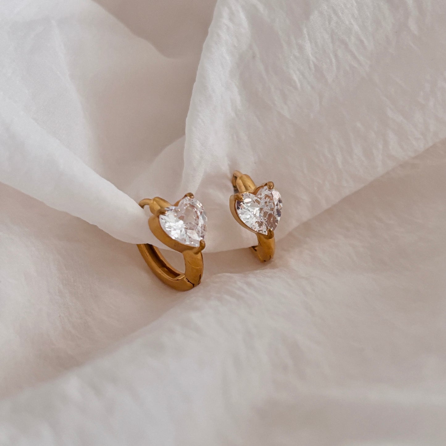 Eliza huggie earrings - 18k gold plated
