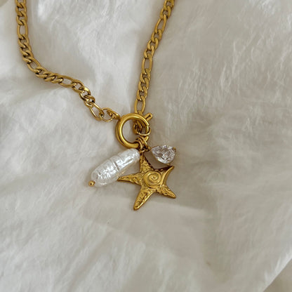 Starfish necklace - 18k gold plated