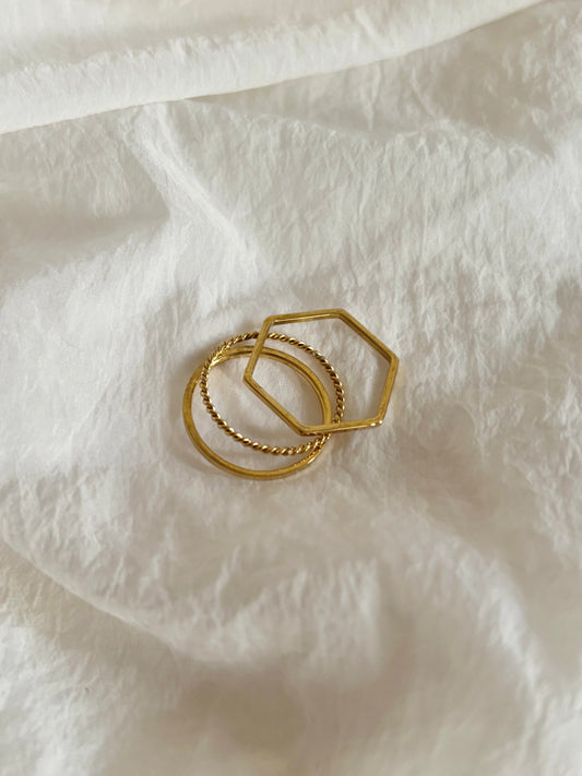 Scarlett ring stack (set of 3)