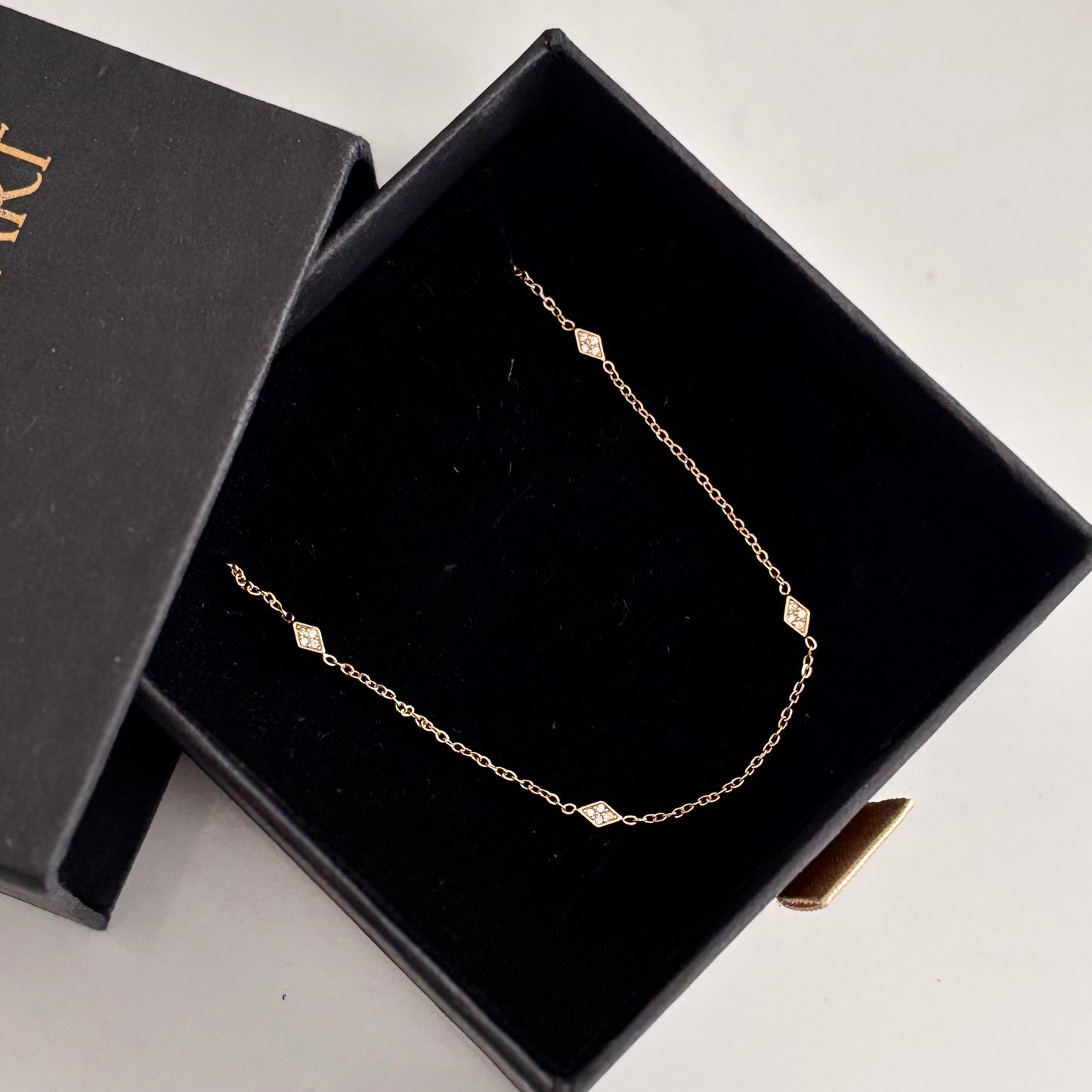 Elara Necklace - 18k Gold Plated