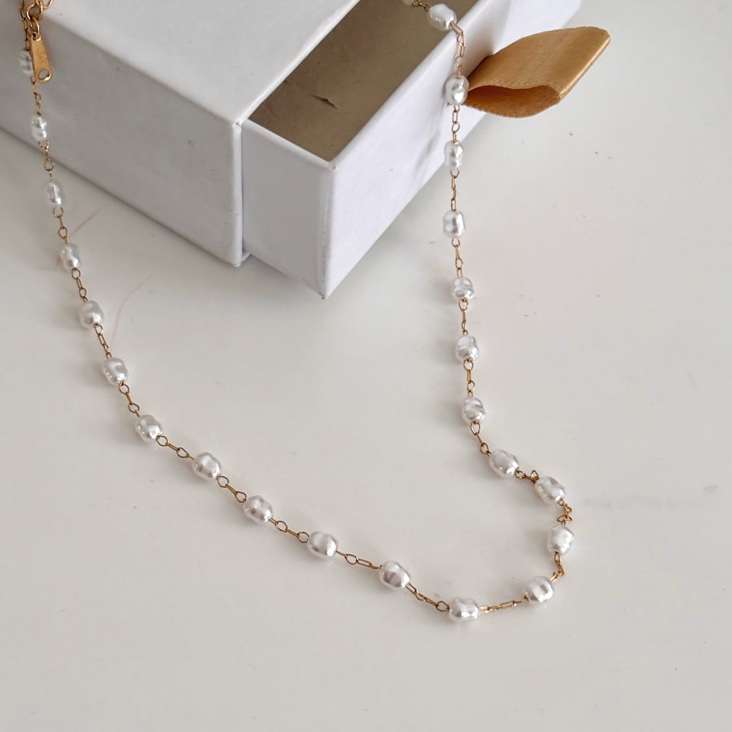 Amara pearl necklace - 18k gold plated (pre-booking)