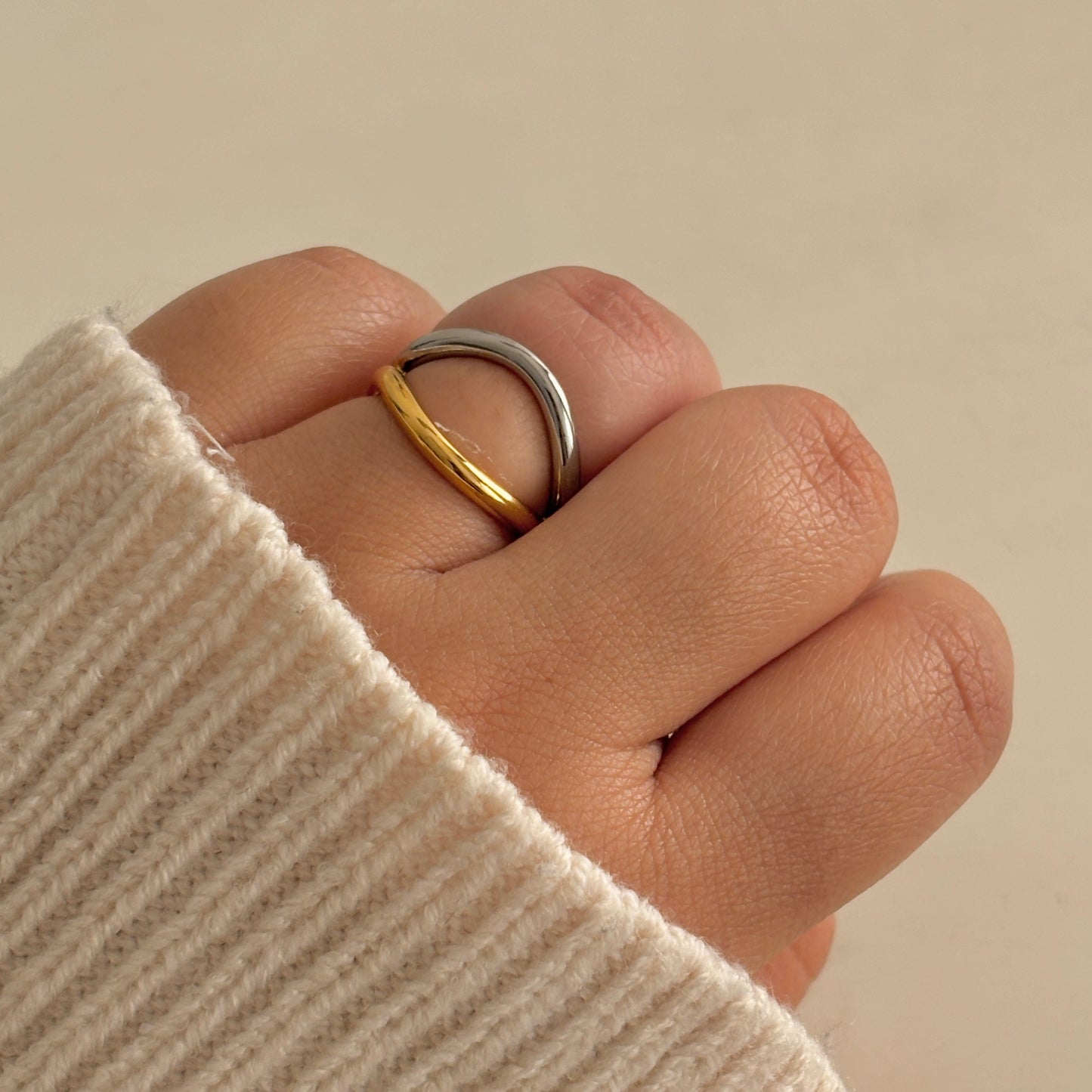 Mia mix metal ring - 18k gold plated