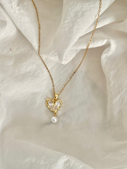 Erosia necklace - 18k gold plated