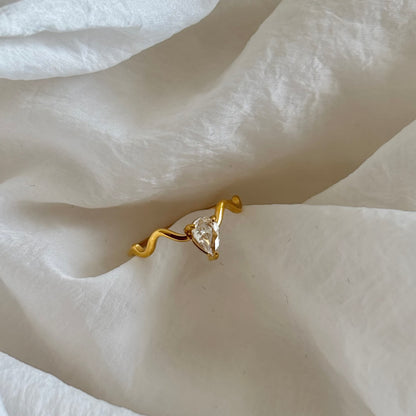 Naira ring - 18k gold plated