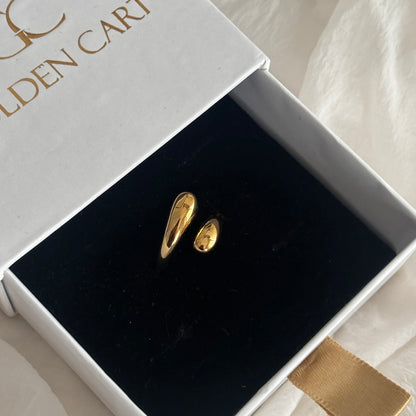 Hug ring - 18k gold plated