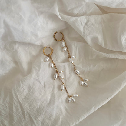 Valentina Pearl Chain Earrings - 18k Gold Plated