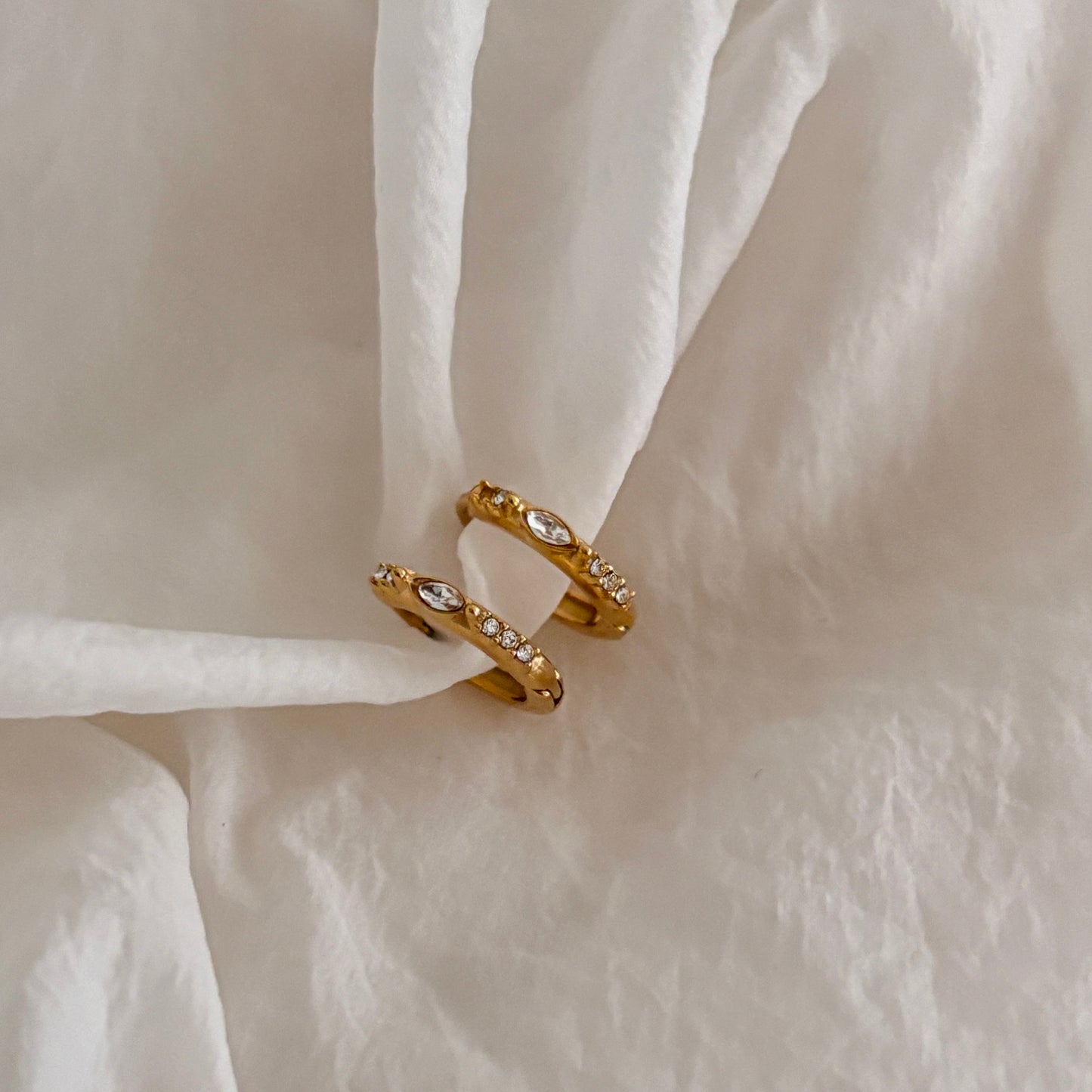 Zuri huggie earrings - 18k gold plated