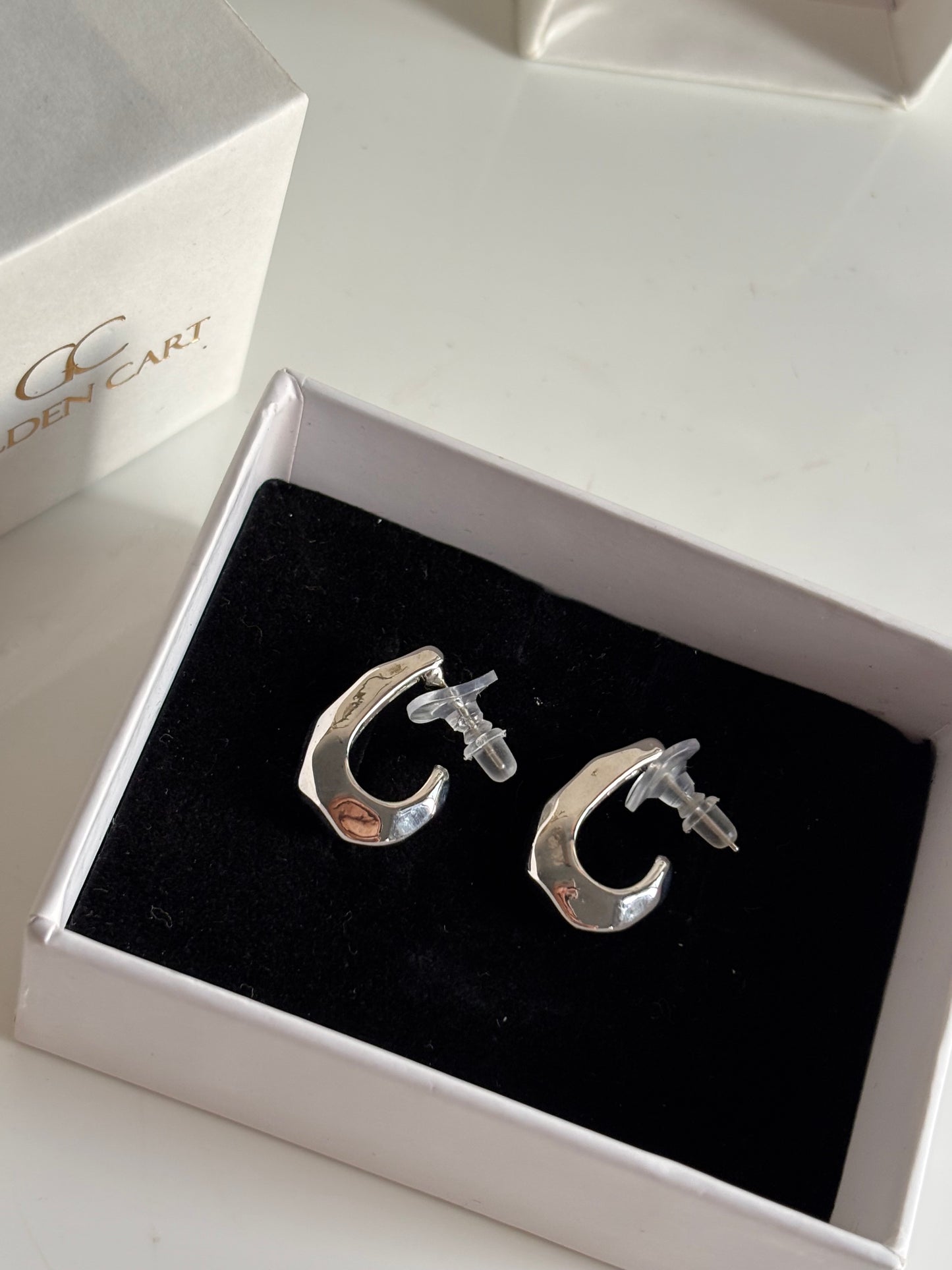 Aria hoops