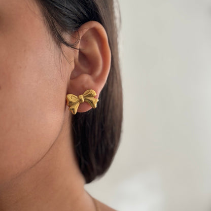 Charlotte bow stud earrings- 18k gold plated