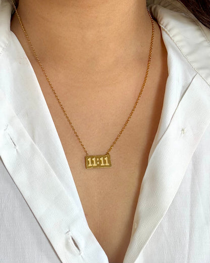 11:11 necklace - 18k gold plated