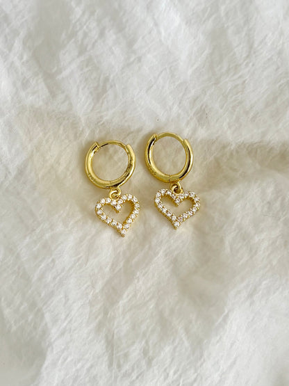 Carina huggie earrings - 18k gold plated